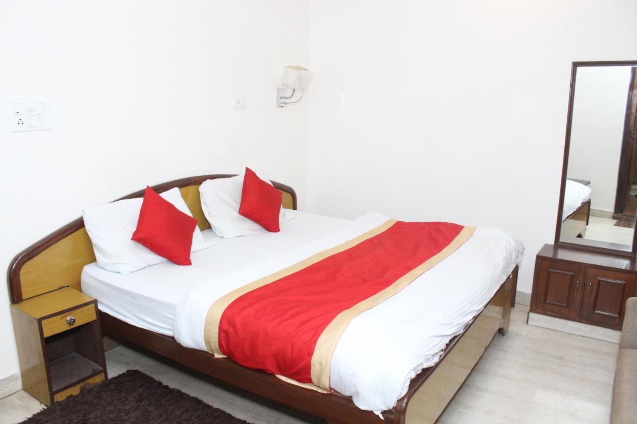 Hotel Dolls Inn Nainital Dış mekan fotoğraf