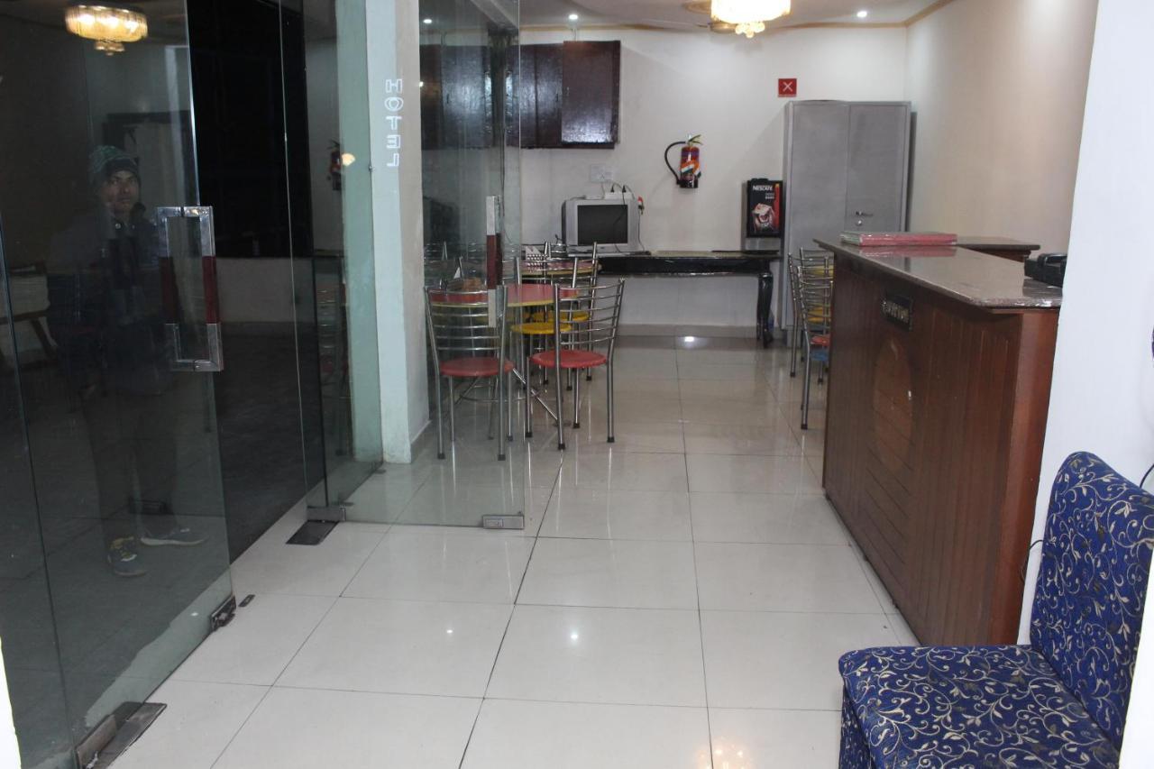 Hotel Dolls Inn Nainital Dış mekan fotoğraf